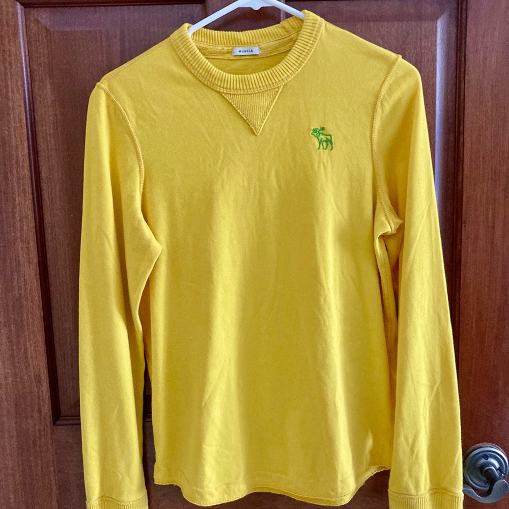 Abercrombie & Fitch men’s long sleeve shirt
